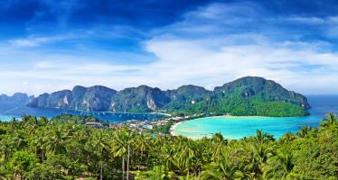 Phi Phi Islands daily scuba diving trips from Phuket.