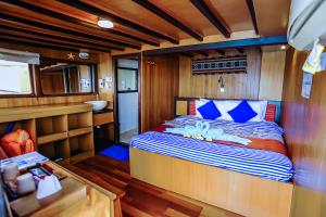 Double bed cabin on Upper deck