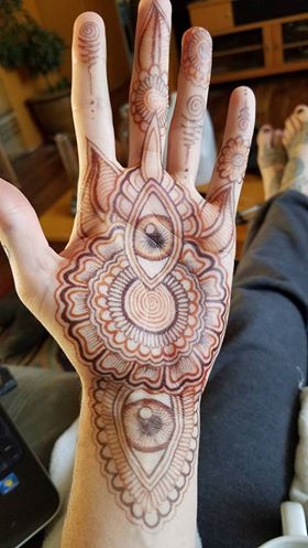 amazing-henna-art-by-great-artist-@hennajes