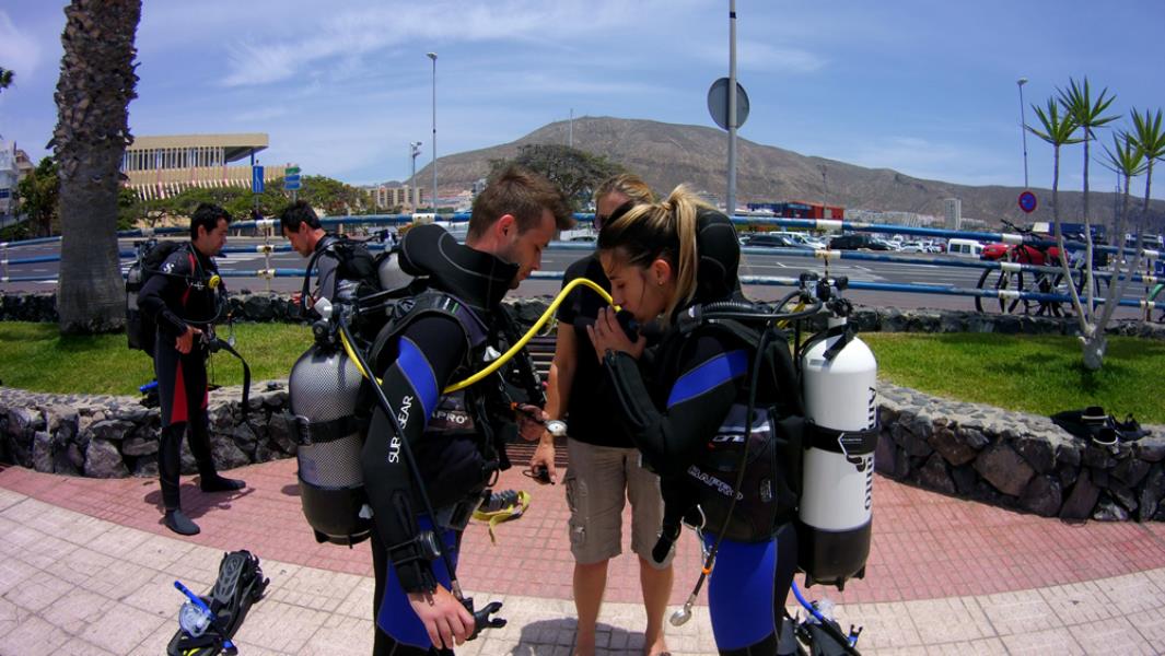 Aquarius dive center Tenerife