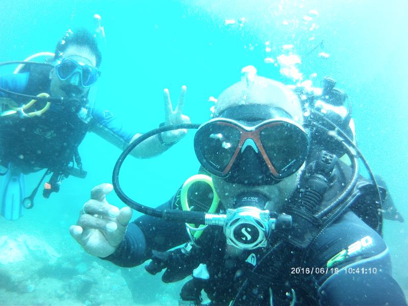 Diving Selfie!