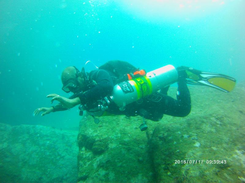 Diving Sidemount