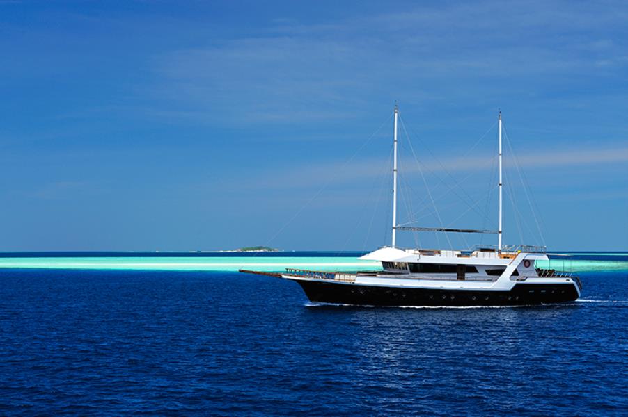www.cruise-maldives.com liveaboard